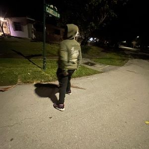 Meet your Posher, Leon